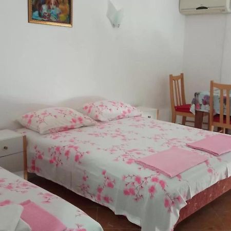 בודווה Ilic Apartments מראה חיצוני תמונה
