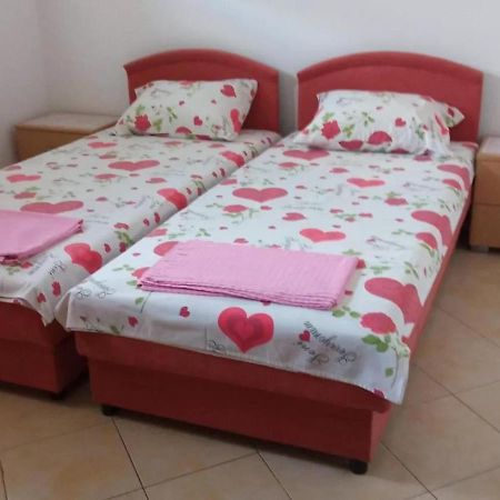 בודווה Ilic Apartments מראה חיצוני תמונה